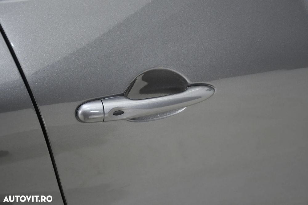 Renault Captur dCi 90 EDC Dynamique - 26