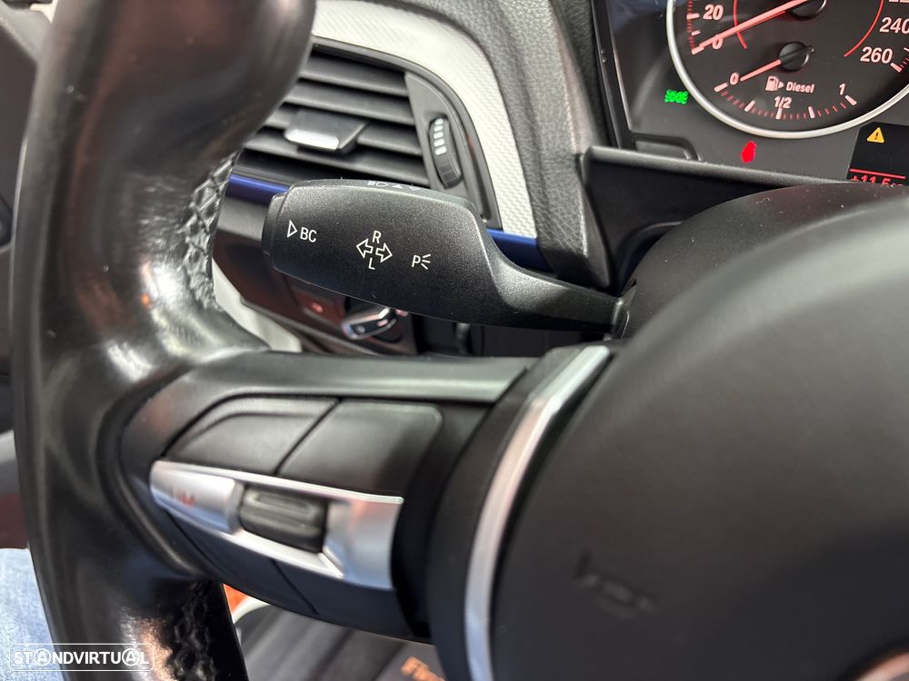 BMW 120 d Pack M - 45