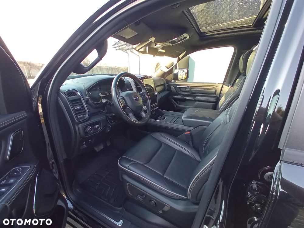 RAM 1500 Crew Cab Limited - 10