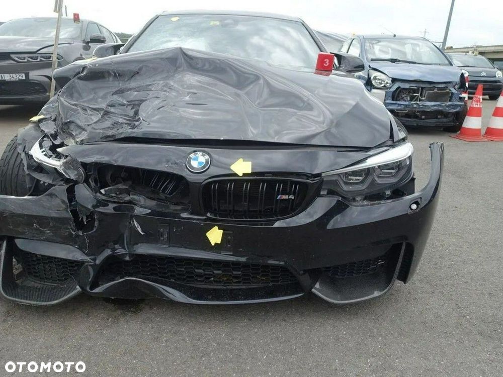 BMW M4 - 4