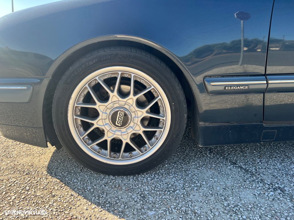 Mercedes-Benz E 220 - 14