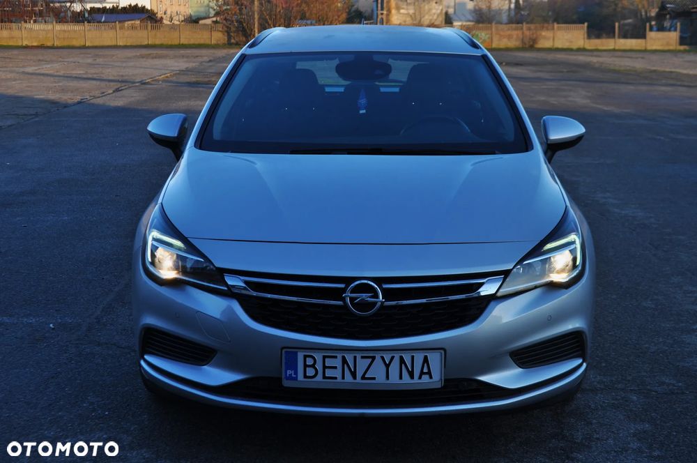 Opel Astra 1.4 Turbo Start/Stop Edition - 2