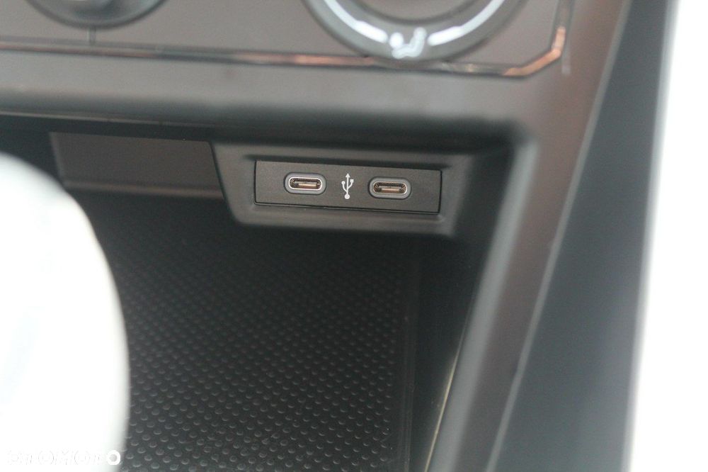 Volkswagen Polo - 20