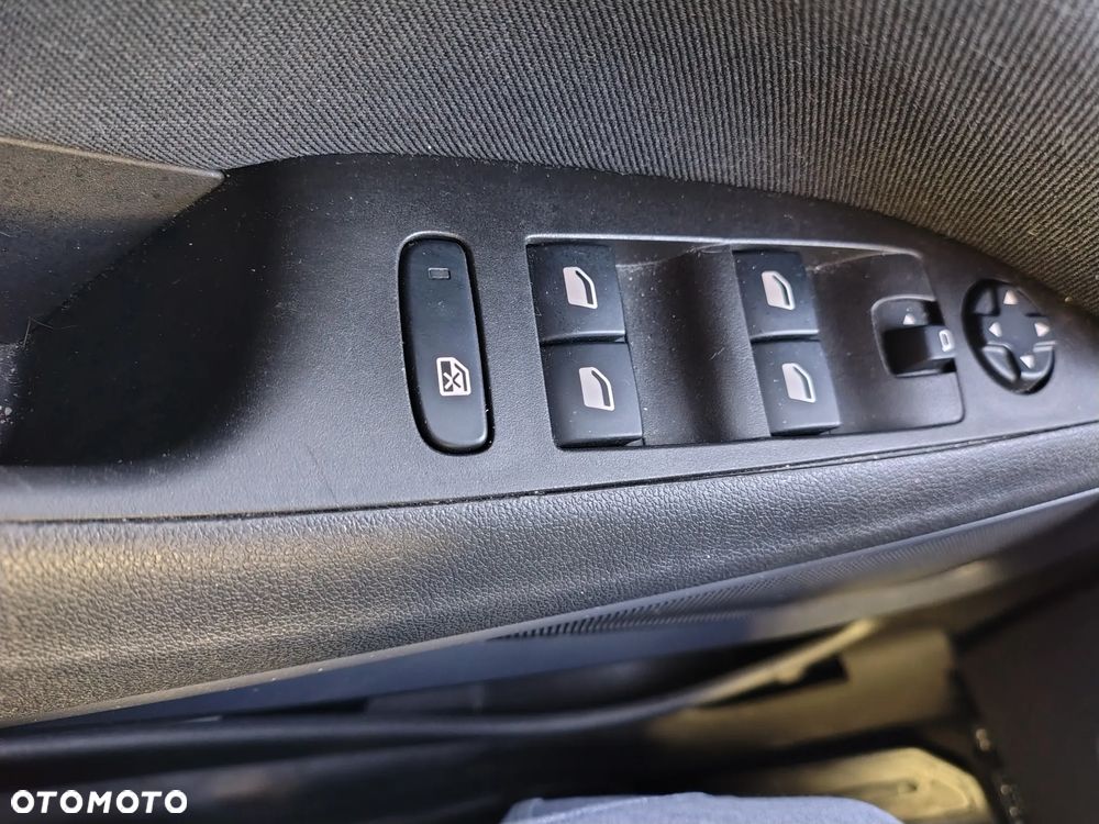 Opel Crossland X 1.2 Start/Stop Edition - 32