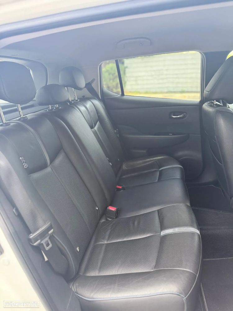 Nissan Leaf N-Connecta - 26