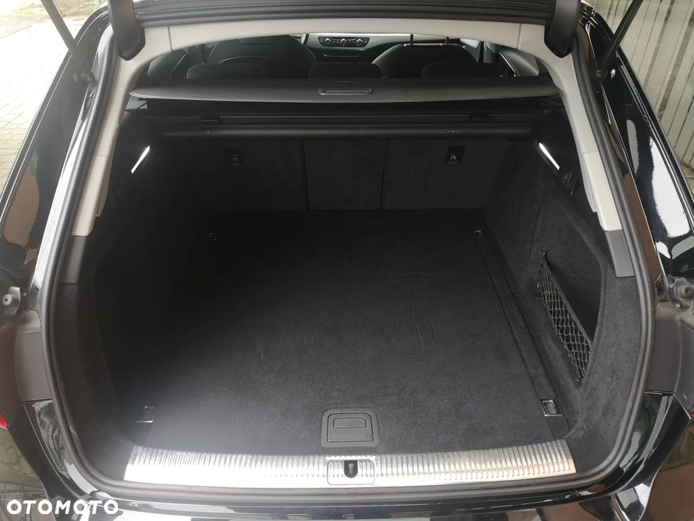 Audi A4 Avant 2.0 TDI S tronic - 34