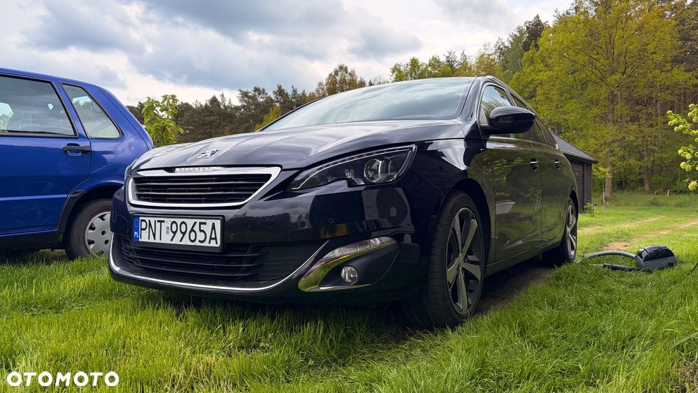 Peugeot 308 PureTech 130 GPF Stop & Start Allure Business-Paket - 3
