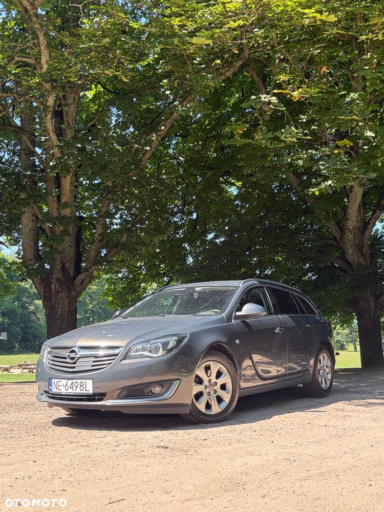 Opel Insignia - 1