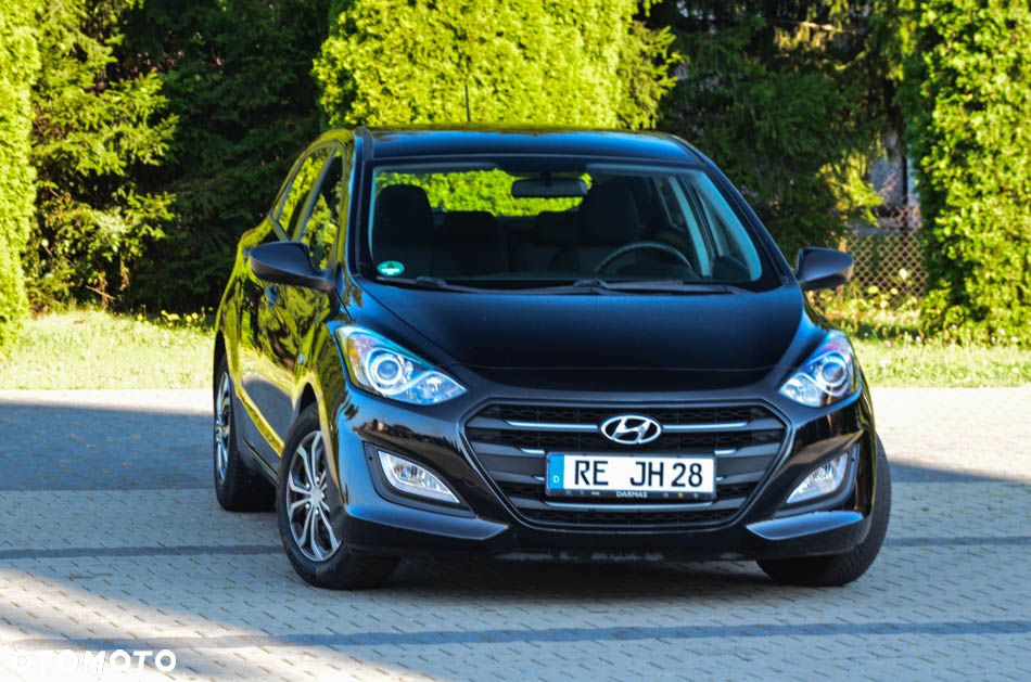 Hyundai i30 1.4 Comfort - 12