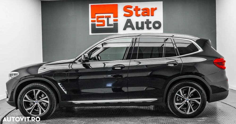 BMW X3 xDrive30e AT PHEV - 10