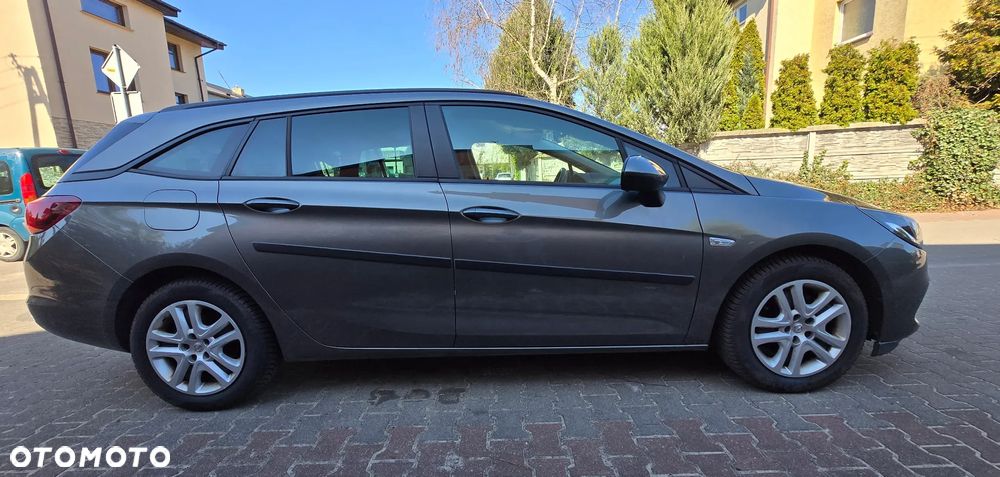 Opel Astra 1.5 D Start/Stop Automatik Edition - 4