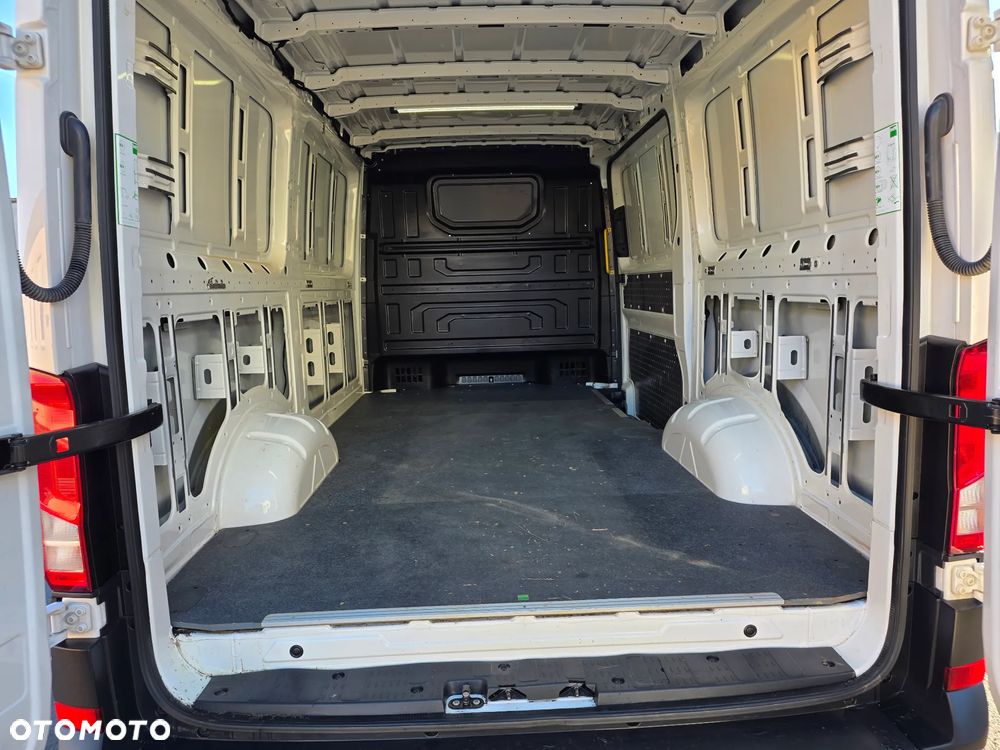 Volkswagen Crafter 4-motion 4x4 klima 06/2024 webasto H1L2  hak3000kg 177PS - 15