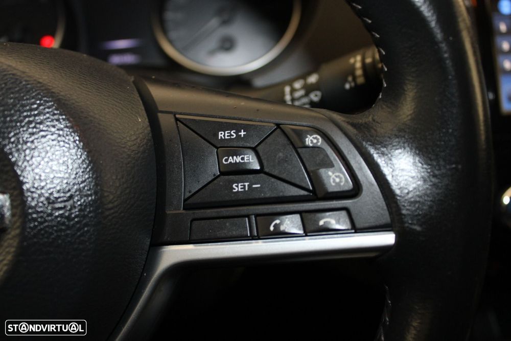 Nissan Qashqai 1.5 dCi N-Connecta Business - 13