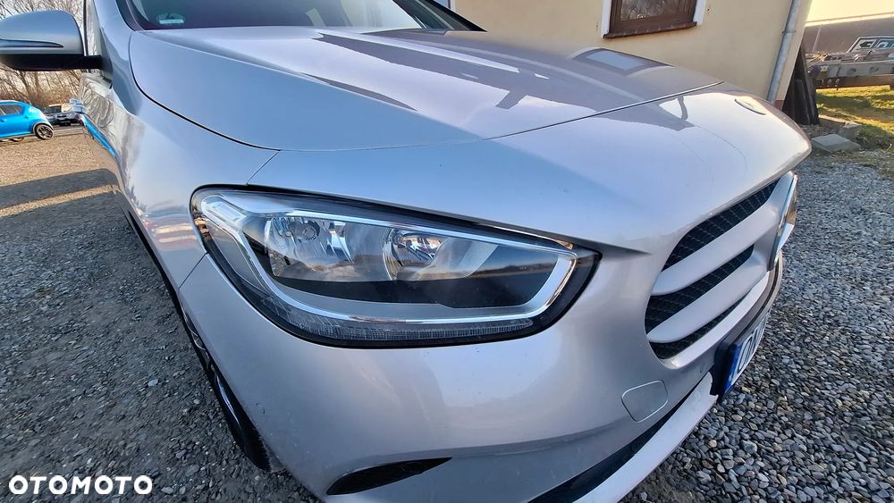 Mercedes-Benz Klasa B 180 d 8G-DCT Style - 6