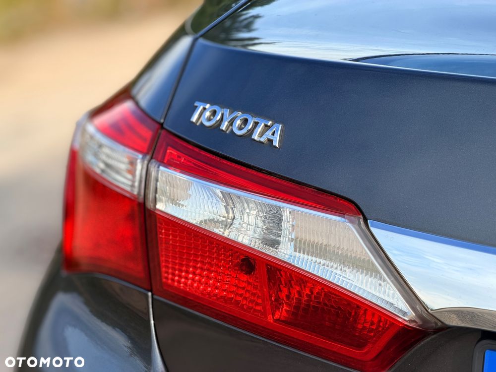 Toyota Corolla 1.33 Active EU6 - 18