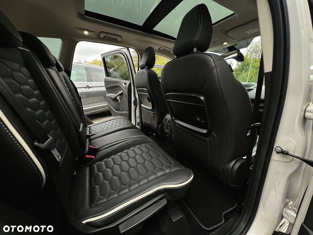Ford Kuga 2.0 TDCi 4x4 Vignale - 18