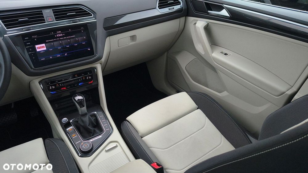 Volkswagen Tiguan 2.0 TDI SCR 4Mot Elegance DSG - 38
