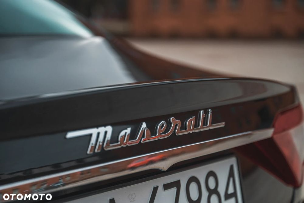 Maserati GranTurismo - 24