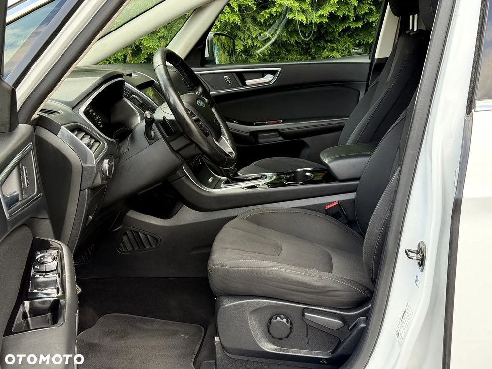 Ford S-Max 2.0 TDCi Titanium PowerShift - 7