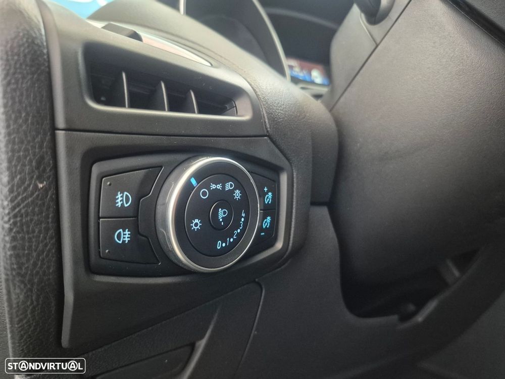 Ford Focus SW 1.5 TDCi Titanium - 8
