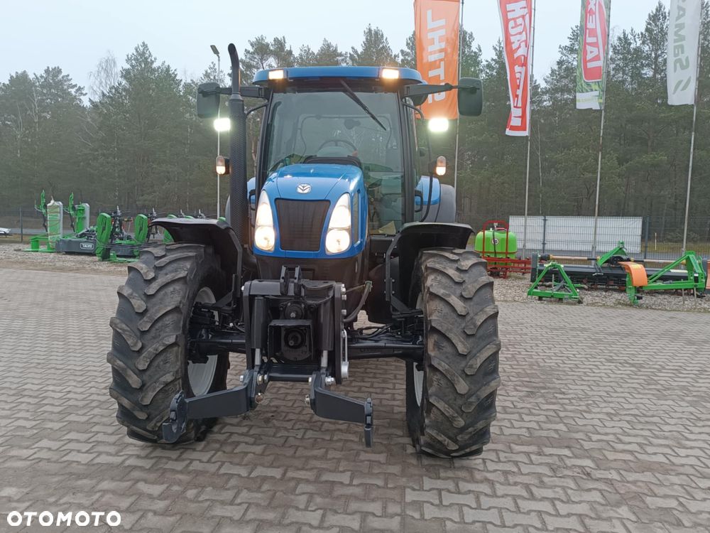 New Holland TS135A - 4