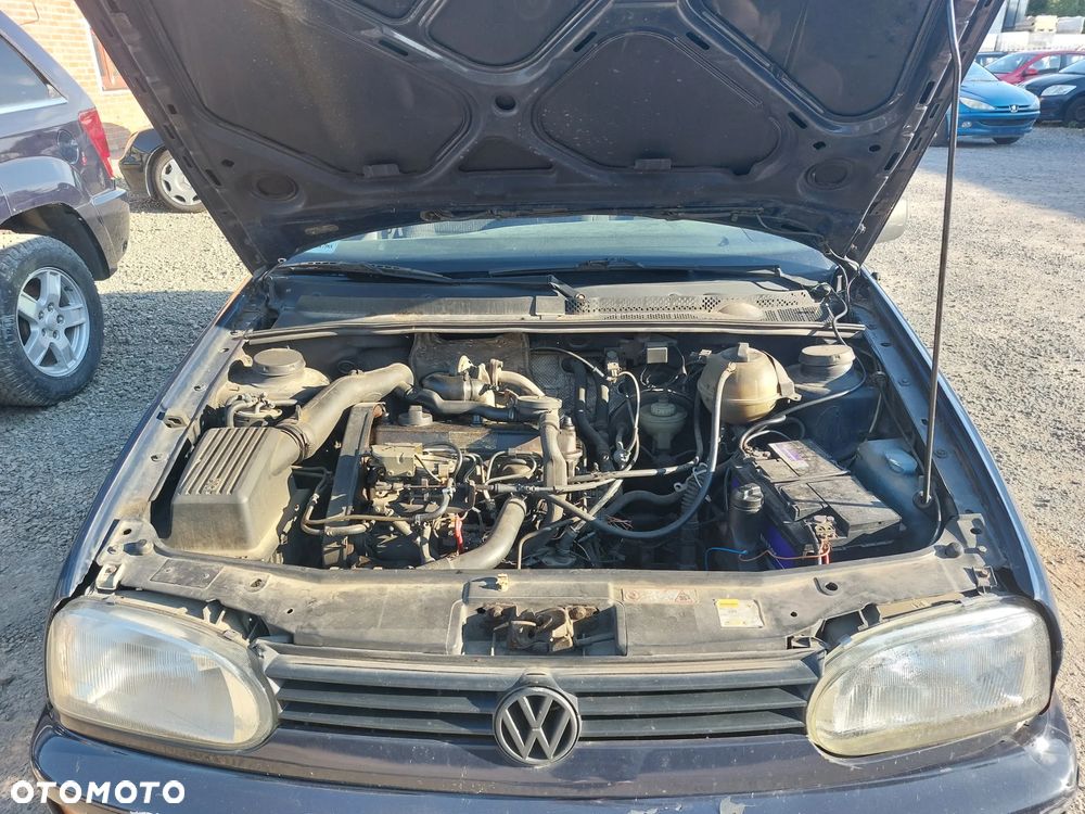 Silnik Volkswagen Golf 1.9 td kompletny ze skrzynią biegów - 1
