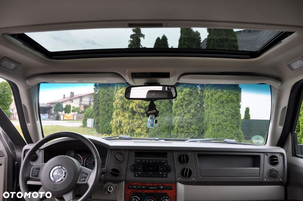 Jeep Commander 4.7 V8 - 35