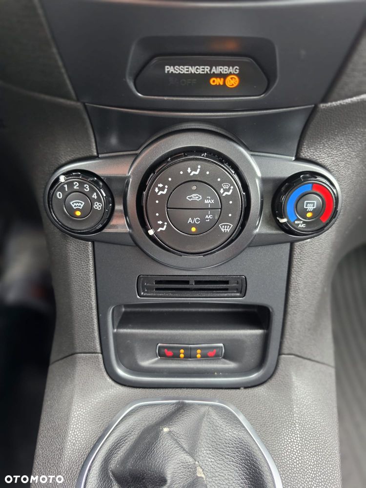 Ford Fiesta 1.25 Titanium - 15