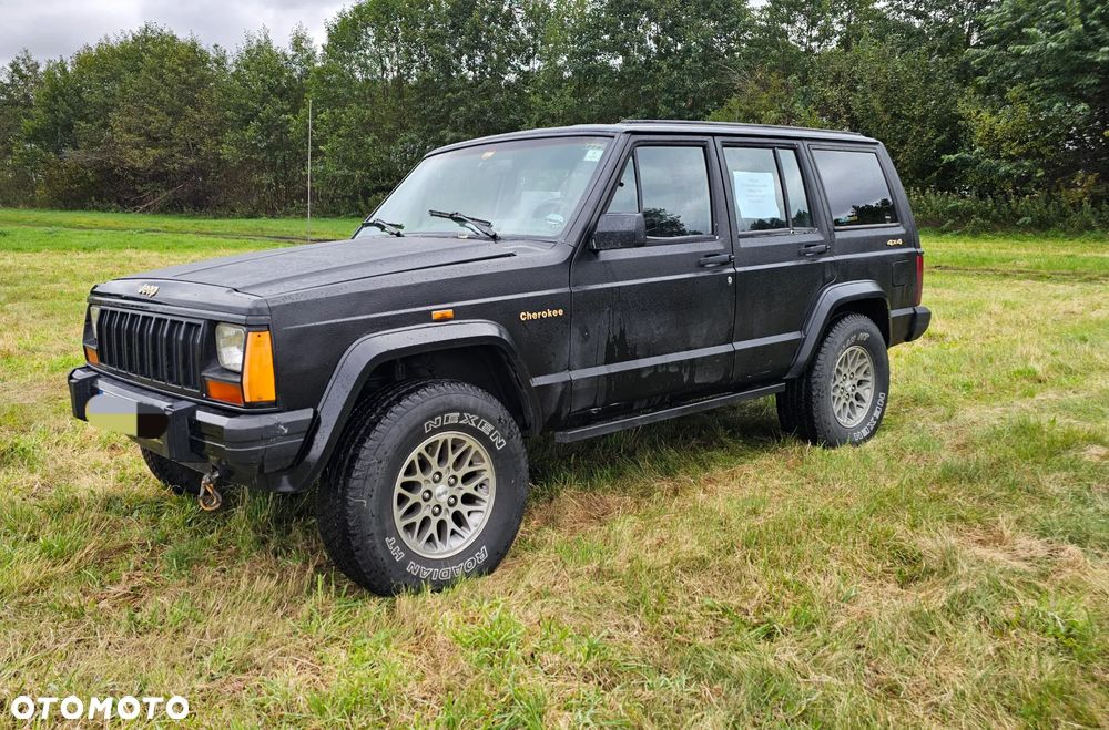 Jeep Cherokee 4.0 Limited - 1