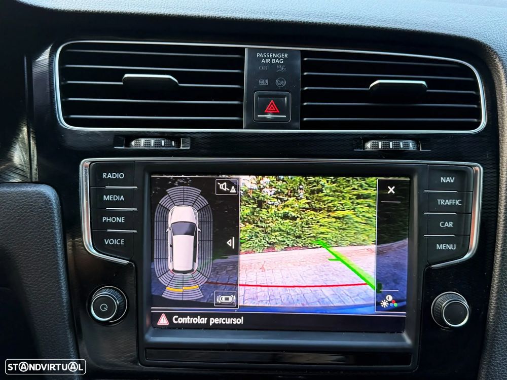 VW Golf GTI Performance BlueMotion DSG - 19