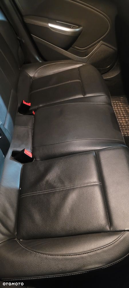 Opel Astra ver-1-6-turbo-sport - 7