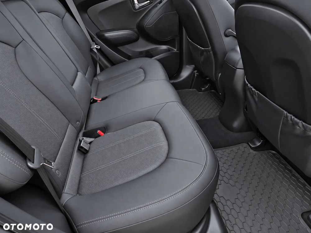 Hyundai ix35 2.0 CRDi 4WD Premium - 18