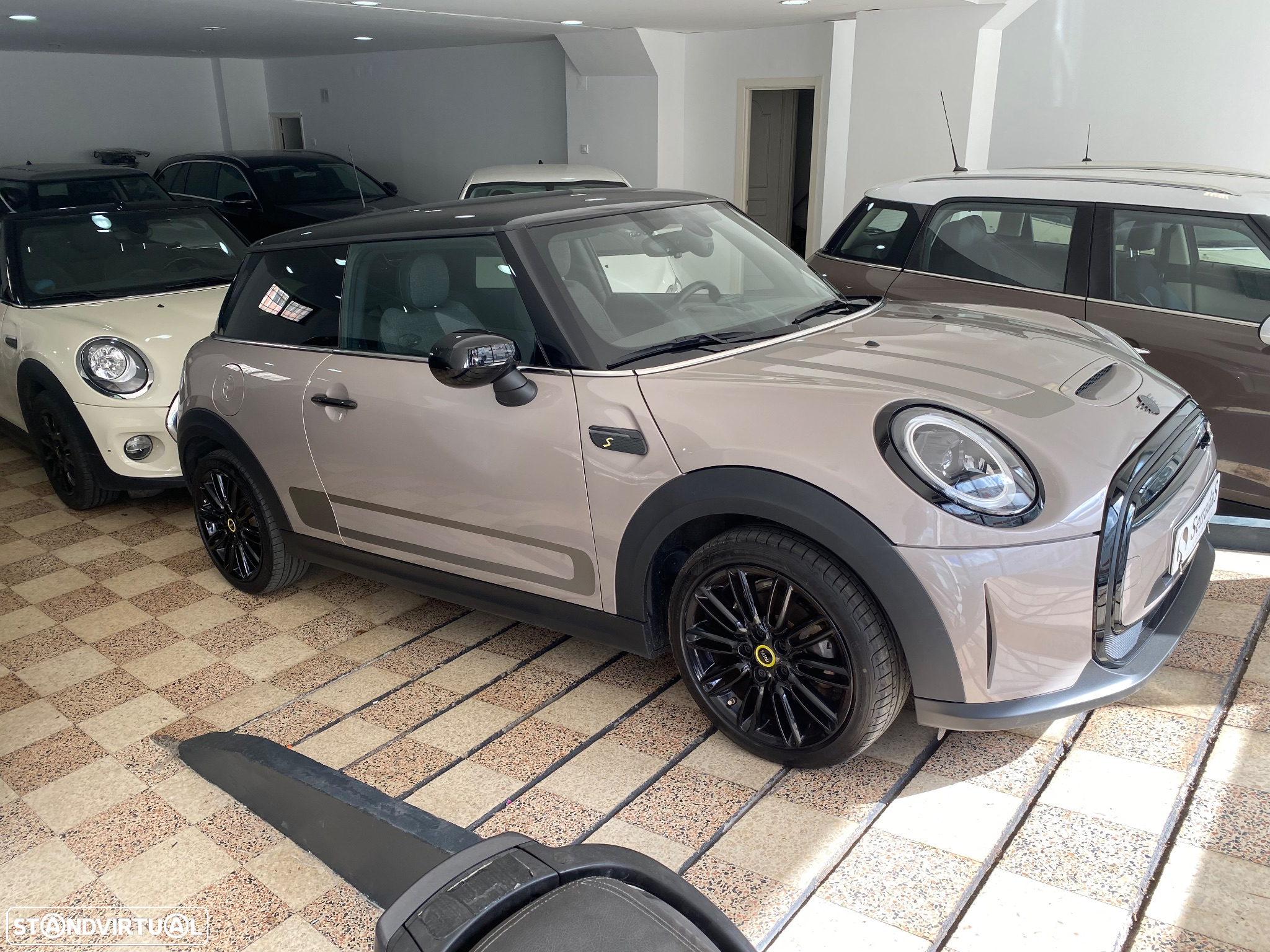 MINI 3 Portas Cooper SE Collection 2021 - 5