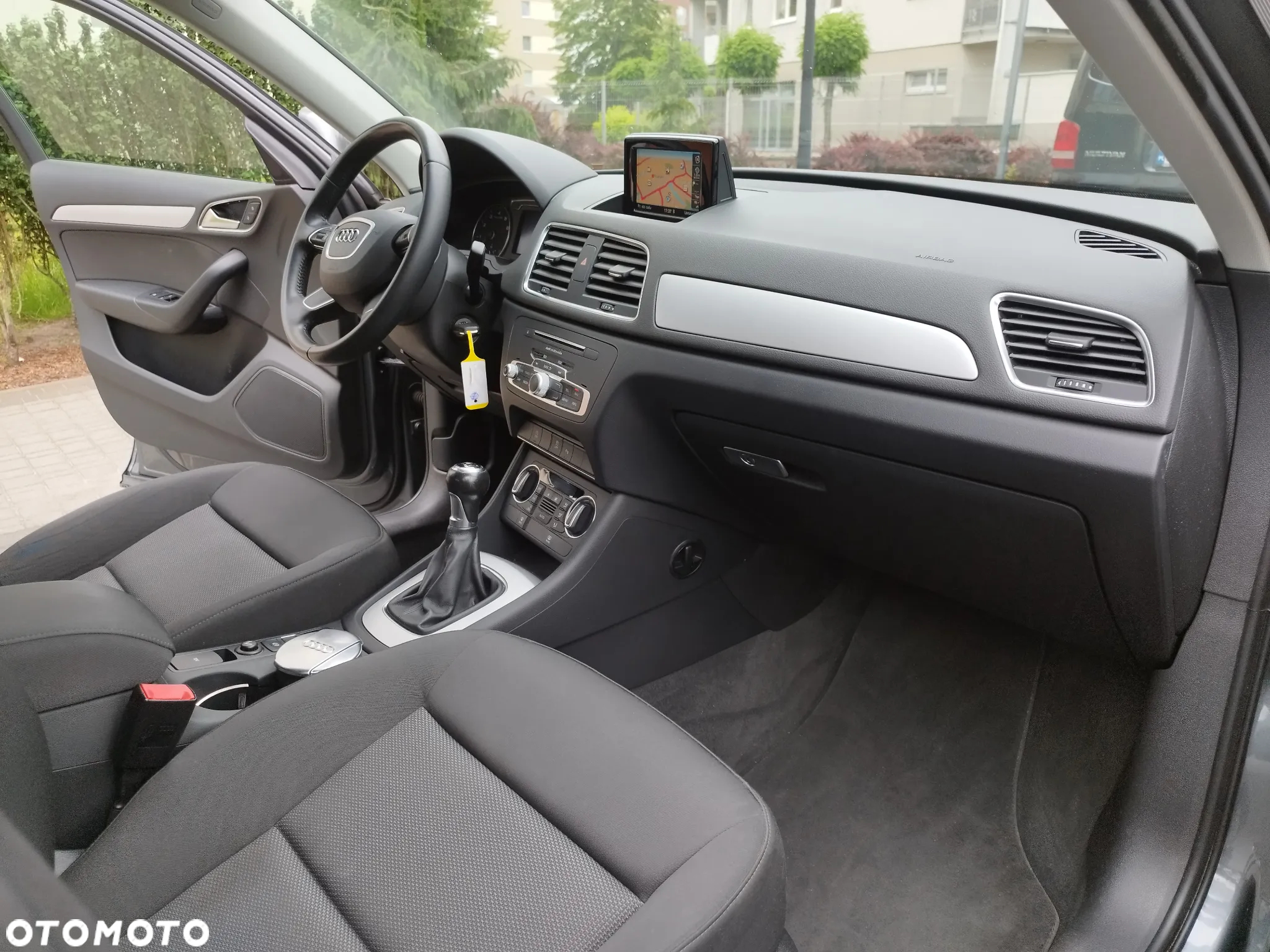 Audi Q3 - 18