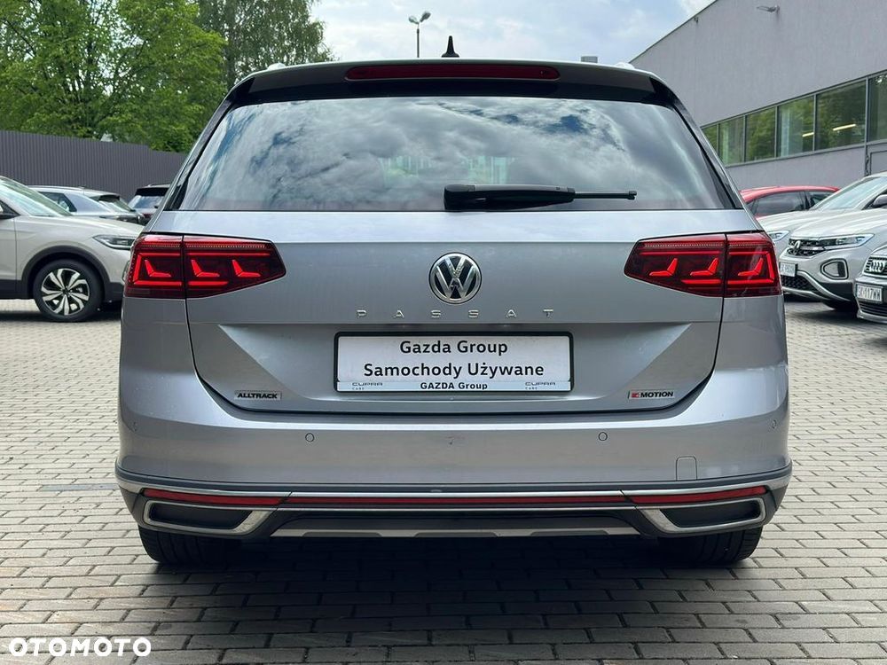 Volkswagen Passat Alltrack 2.0 TDI SCR 4Motion DSG - 8
