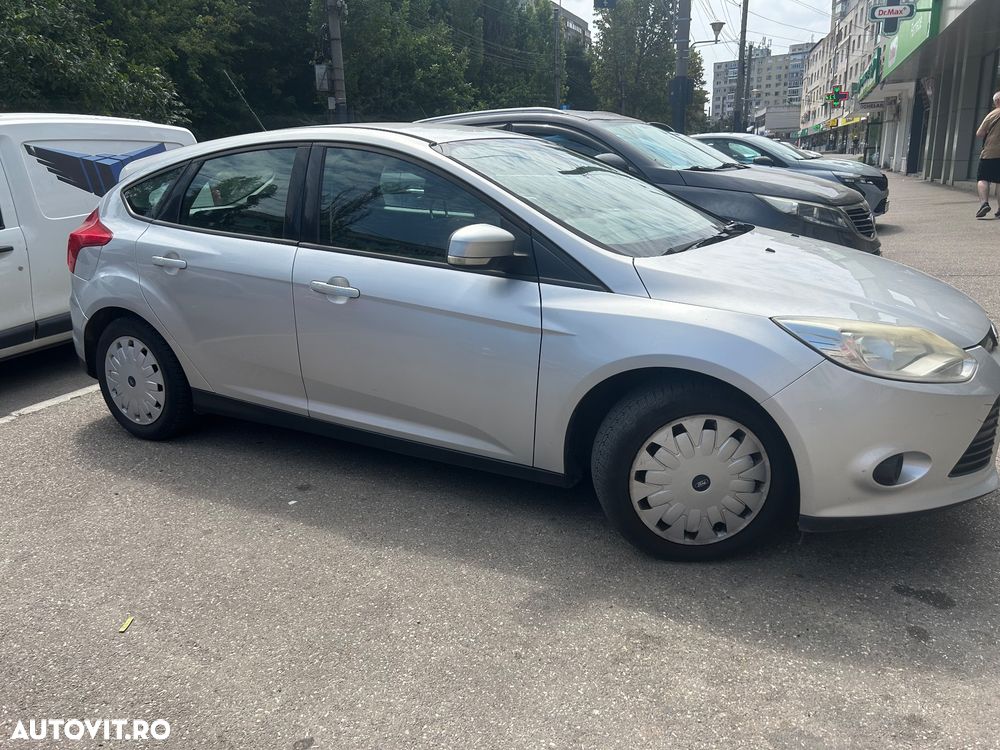 Ford Focus - 2