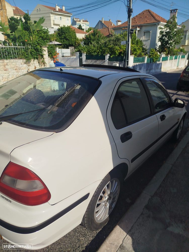 Honda Civic 1.4i S - 6