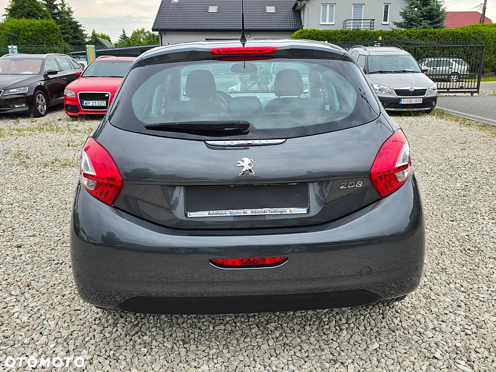 Peugeot 208 120 VTI Allure - 10