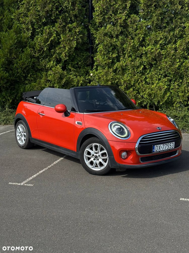 MINI Cooper Standard - 24
