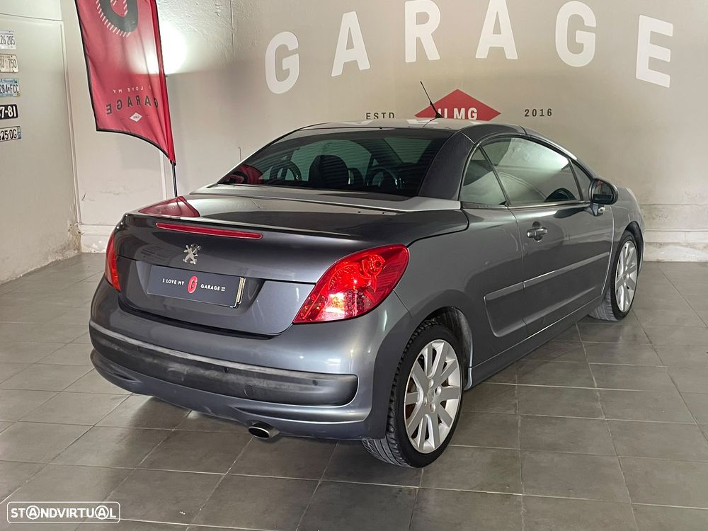 Peugeot 207 CC 1.6 HDi FAP Sport - 37