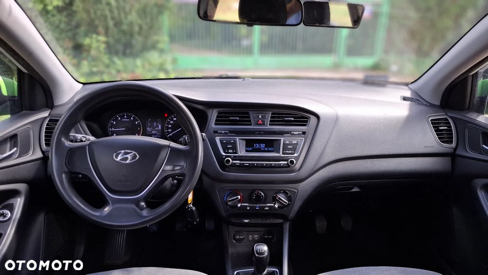 Hyundai i20 1.2 Classic + - 5