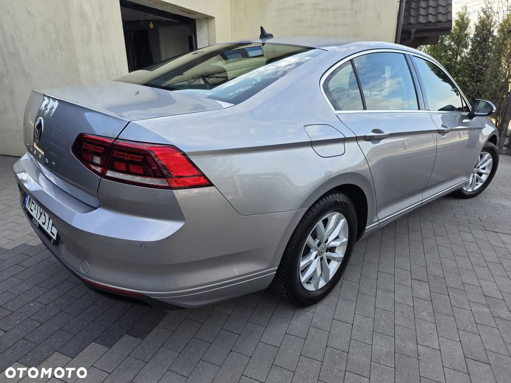 Volkswagen Passat 2.0 TDI EVO Business - 11