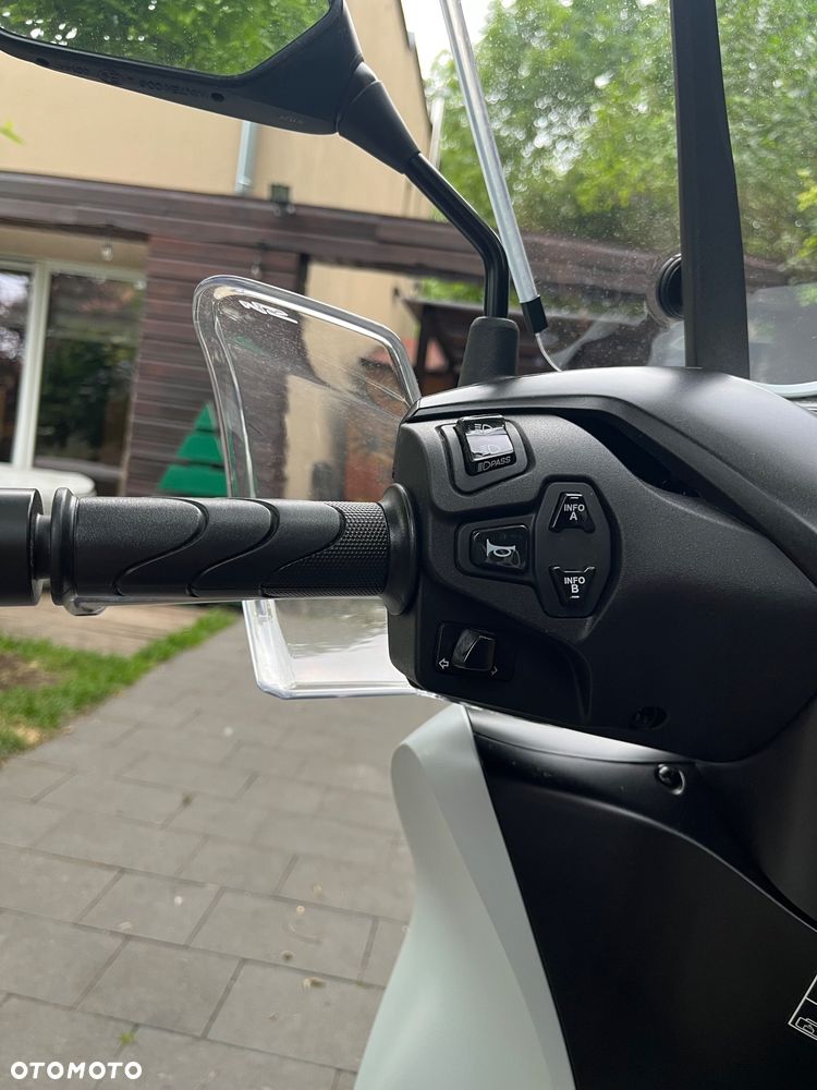Honda SH - 9
