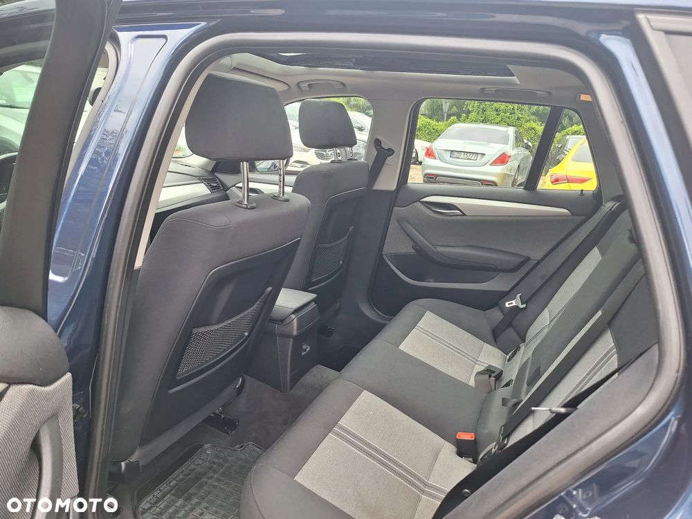 BMW X1 sDrive18d Sport Line - 8
