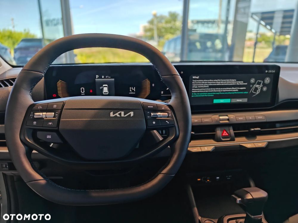 Kia K4 - 10