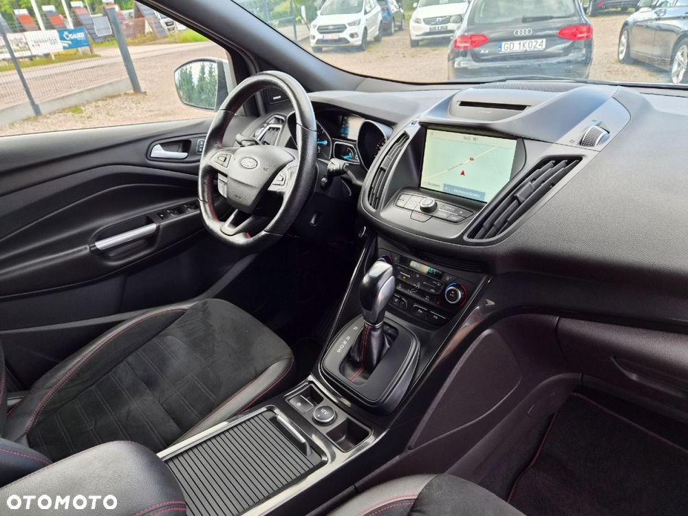 Ford Kuga 2.0 TDCi AWD ST-Line - 28