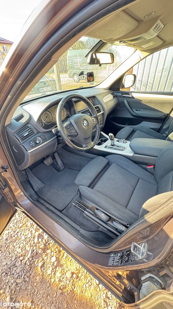 BMW X3 xDrive20d - 18
