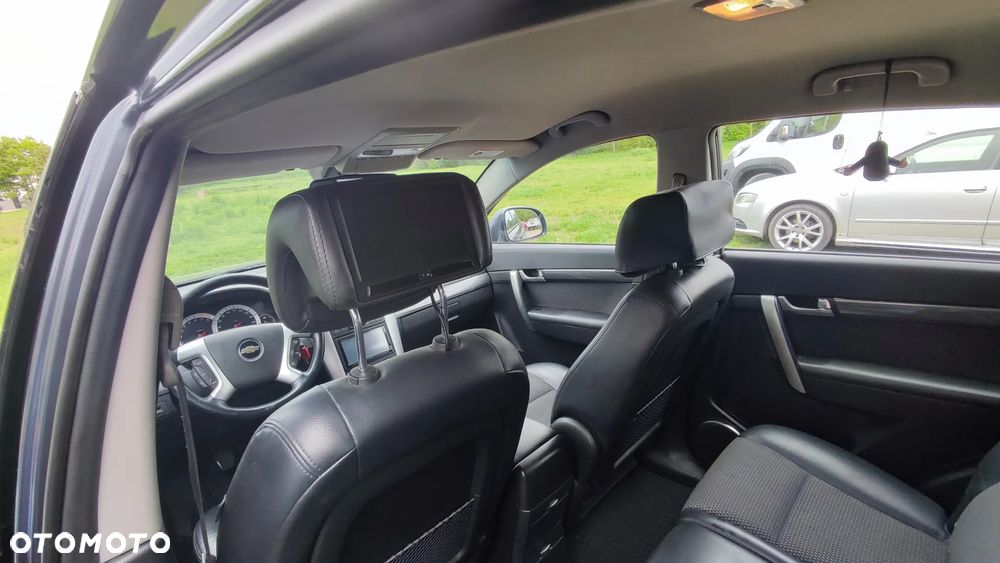 Chevrolet Captiva 2.4 4WD 7 Sitzer LT - 12
