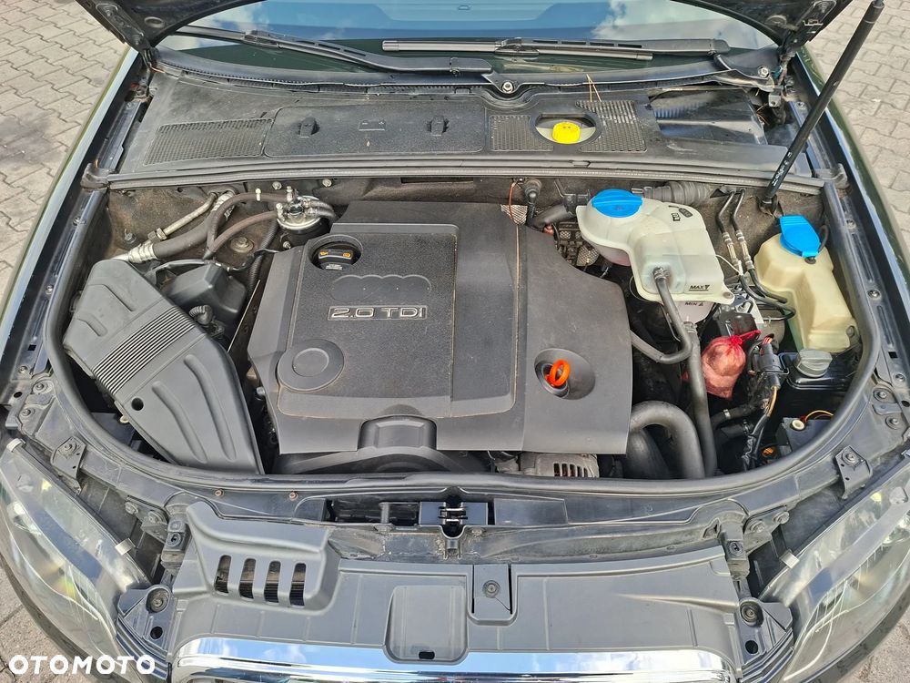 Audi A4 Avant 2.0 TDI DPF - 8
