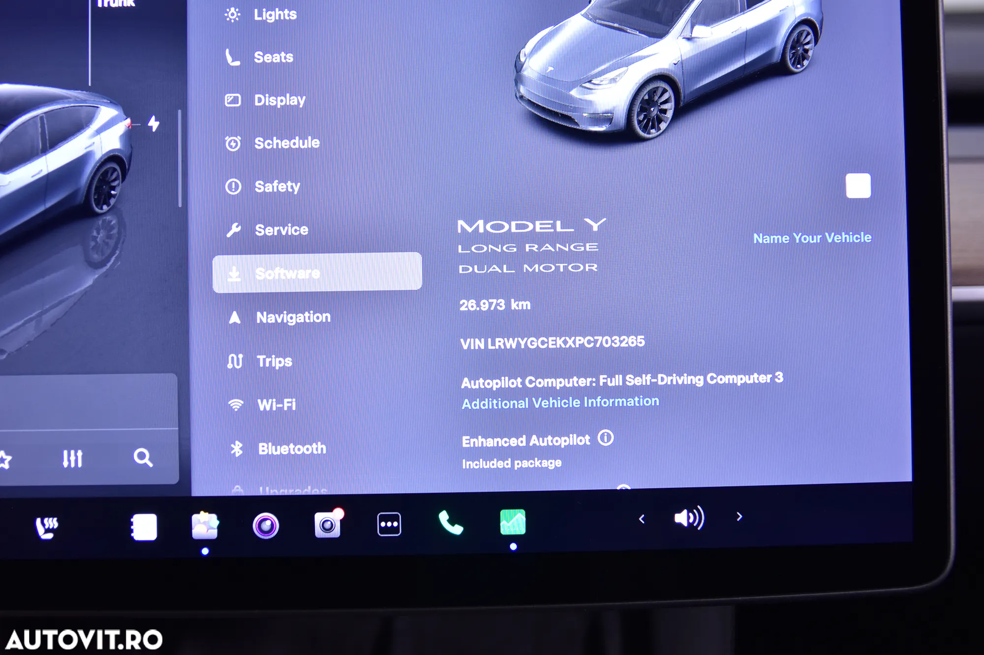 Tesla Model Y - 10